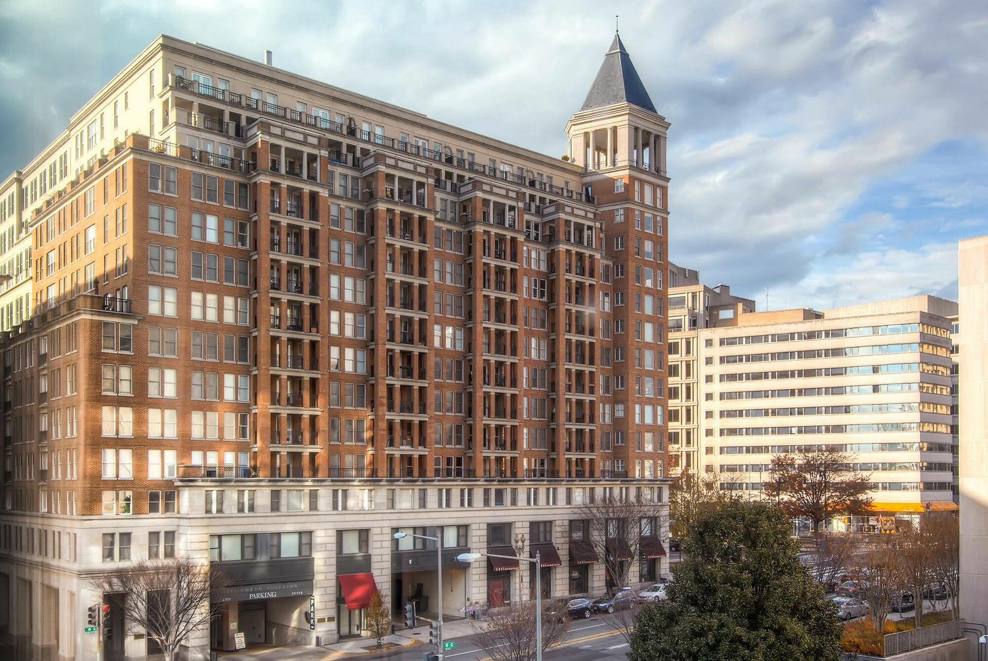 Global Luxury Suites At The National Mall Washington Exterior photo