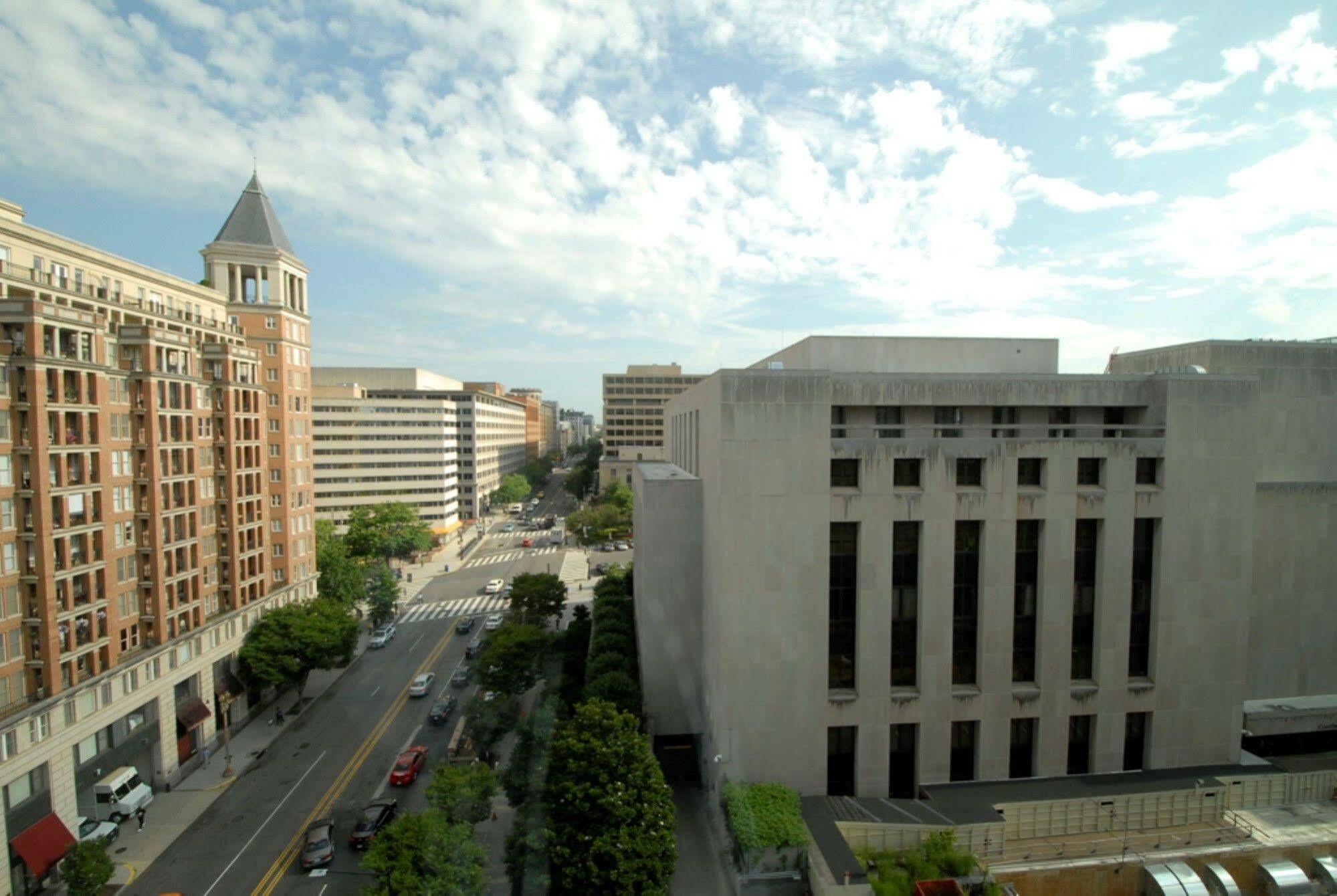 Global Luxury Suites At The National Mall Washington Exterior photo